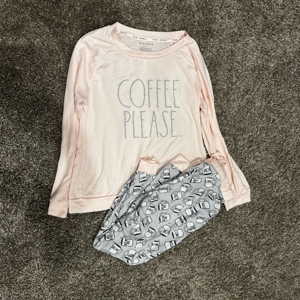 Rae Dunn Pajamas Set
